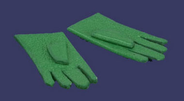 Dollhouse Miniature Glove, 1 Pair Green